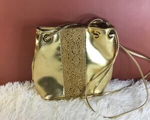Vintage Moda Attiva Gold Bucket Bag